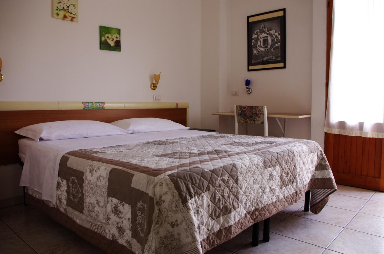 Hotel La Playa San Benedetto del Tronto Luaran gambar